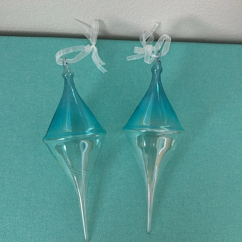2 Turquoise Top Ornaments